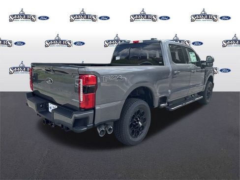 New 2026 Ford F350 Lariat w/ Black Appearance Package image 5