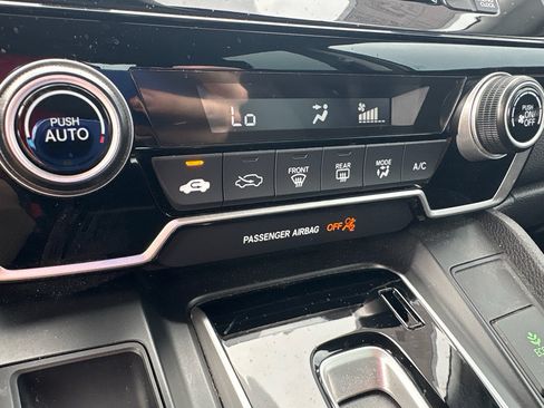 Used 2019 Honda CR-V LX image 17