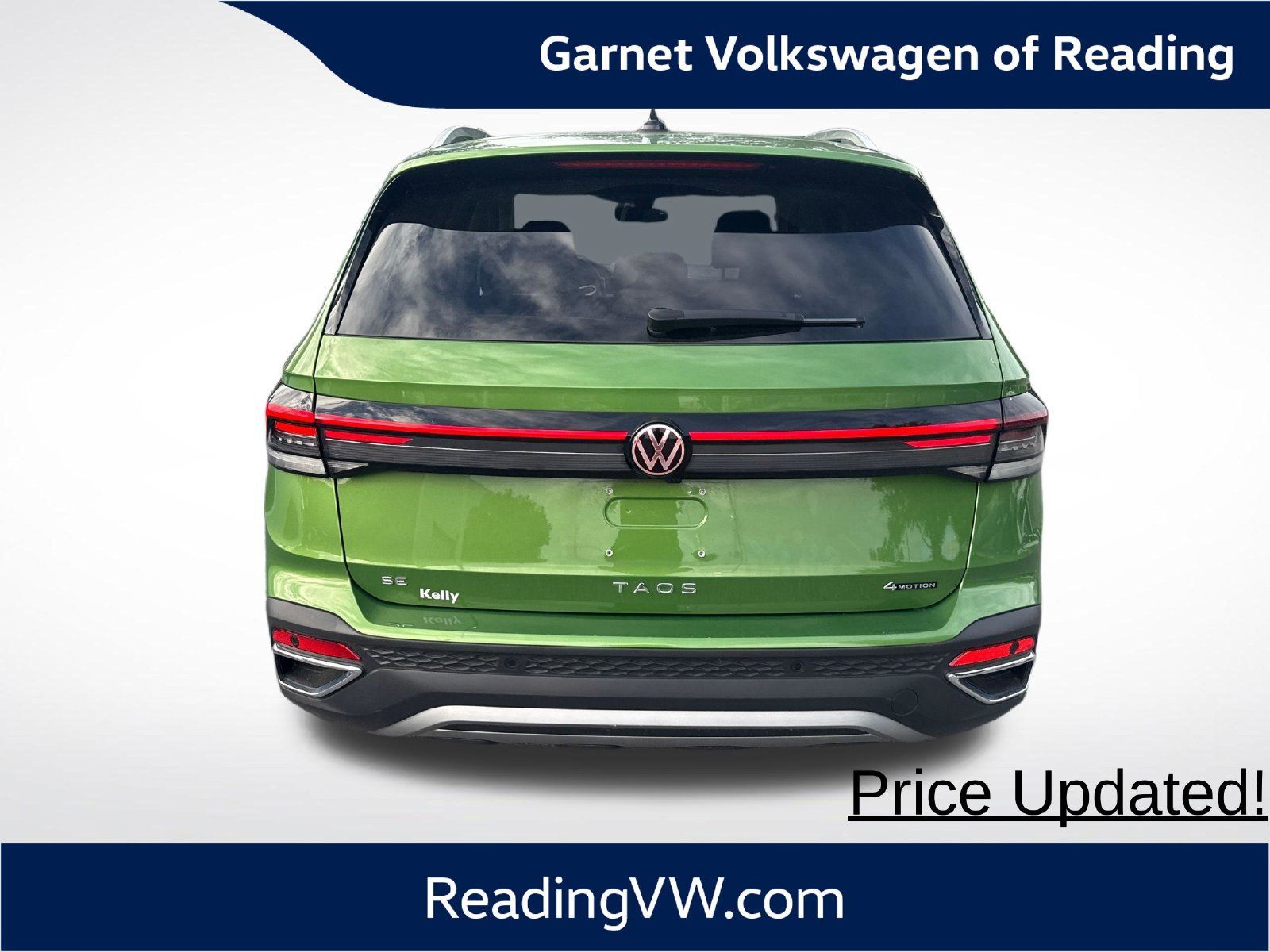Used 2025 Volkswagen Taos SE w/ Panoramic Sunroof Package AWD/4WD image 4