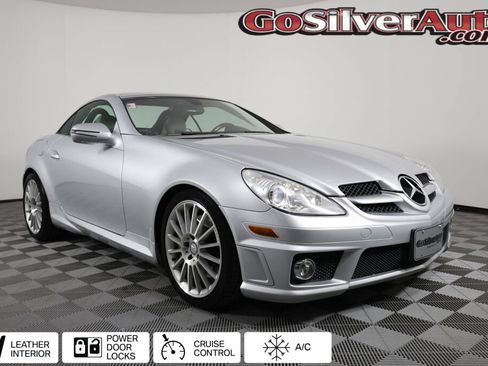 Used 2010 Mercedes-Benz SLK 350 image 1