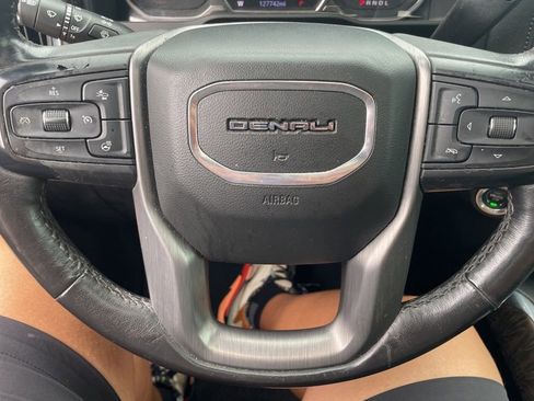Used 2020 GMC Sierra 1500 Denali w/ Denali Ultimate Package AWD/4WD image 24