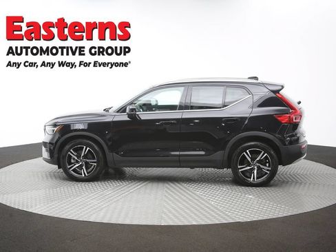 Used 2023 Volvo XC40 B5 Plus AWD/4WD image 61