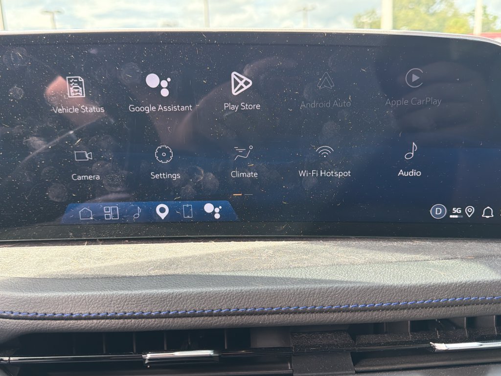 Used 2025 Cadillac XT4 Sport FWD image 23