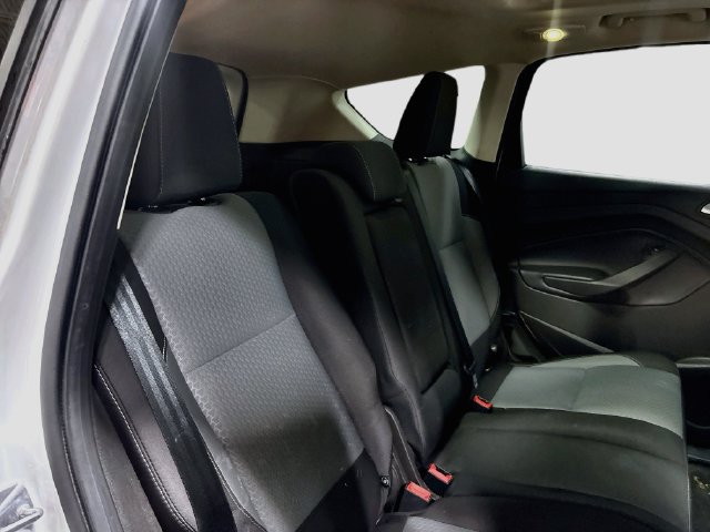 Used 2017 Ford Escape SE FWD image 22
