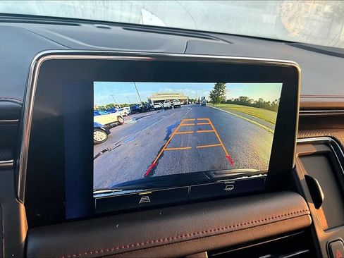 Used 2023 Chevrolet Tahoe RST AWD/4WD image 17