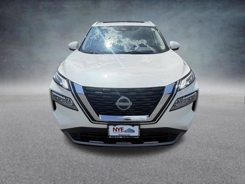 Used 2023 Nissan Rogue SL AWD/4WD image 9