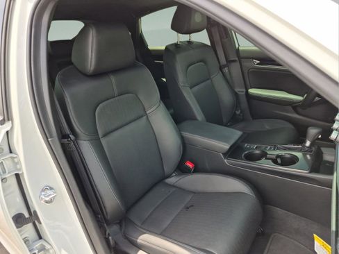 Certified 2025 Honda Civic Sport Touring image 19