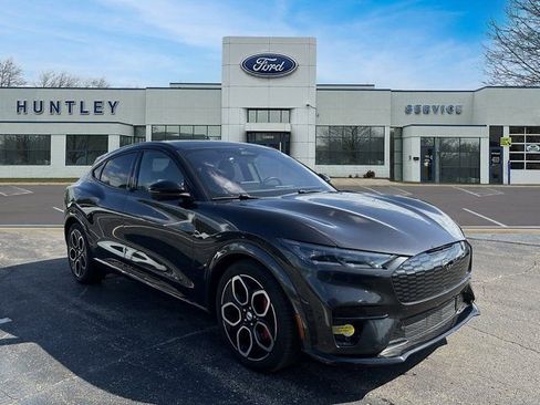 Used 2022 Ford Mustang Mach-E GT image 4