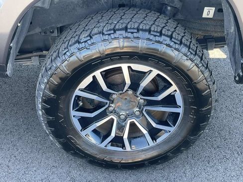 Used 2021 Toyota Tacoma TRD Sport w/ TRD Premium Sport Package RWD image 9