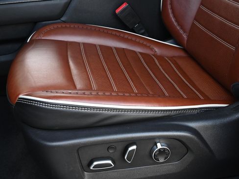 Used 2022 GMC Sierra 1500 Denali Ultimate image 36