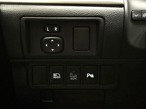 Used 2015 Lexus ES 350 FWD image 18