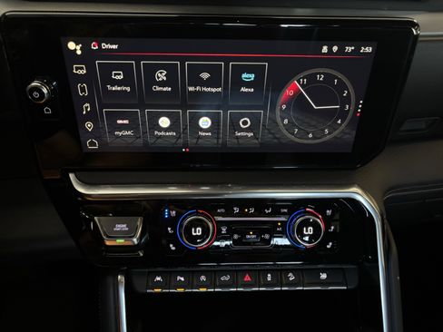 Used 2023 GMC Sierra 1500 Denali w/ Technology Package image 13