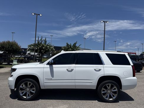 Used 2019 Chevrolet Tahoe Premier AWD/4WD image 4