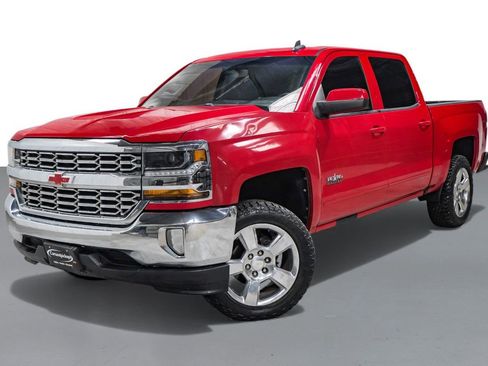 Used 2017 Chevrolet Silverado 1500 LT w/ Texas Edition image 4