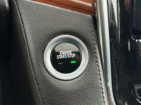 Used 2017 Cadillac Escalade Premium Luxury image 23