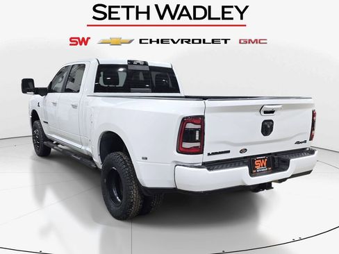Used 2024 RAM 3500 Laramie w/ Night Edition AWD/4WD image 5