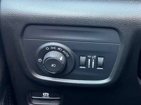 Used 2023 Jeep Grand Cherokee L Overland AWD/4WD image 14