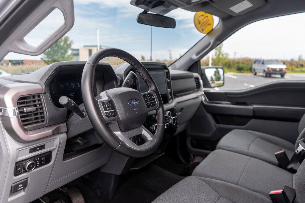 Used 2025 Ford F150 XLT w/ Equipment Group 301A Standard AWD/4WD image 19