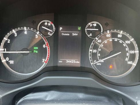 Used 2021 Lexus GX 460 Premium image 48