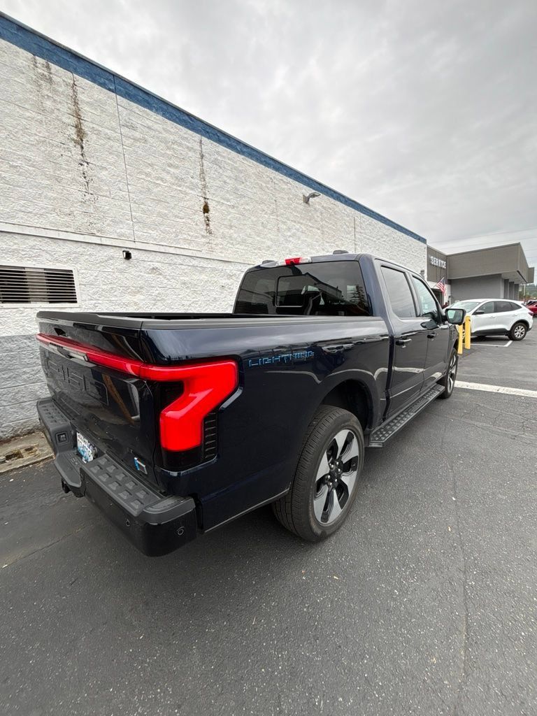 Used 2023 Ford F150 Lightning Platinum AWD/4WD image 3