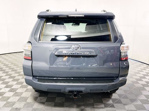 Used 2024 Toyota 4Runner SR5 image 4