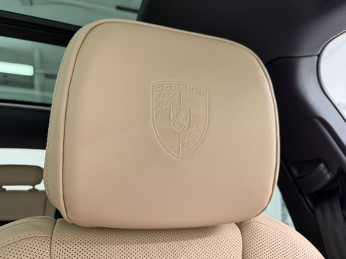 New 2026 Porsche Macan image 34