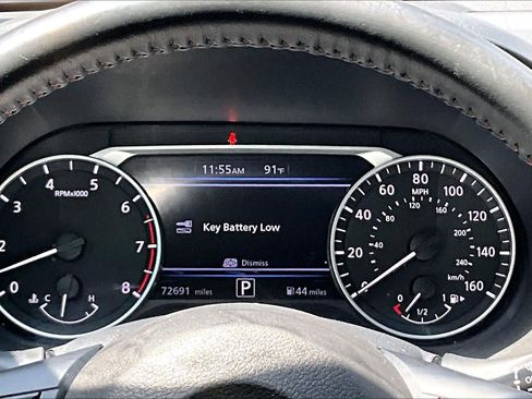 Used 2023 Nissan Sentra SR w/ Trunk Package FWD image 24