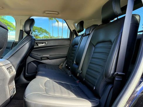 Used 2019 Ford Edge SEL w/ Equipment Group 201A image 11
