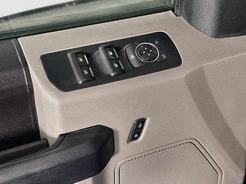 Used 2018 Ford F150 XL w/ Equipment Group 101A Mid AWD/4WD image 15