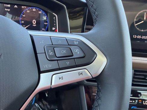 New 2026 Volkswagen Jetta SEL image 27