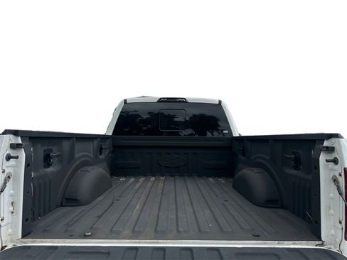 Used 2015 Ford F150 XLT w/ Equipment Group 302A Luxury image 18