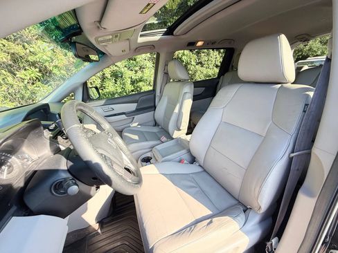 Used 2012 Honda Odyssey EX-L image 27