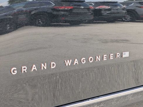 Certified 2023 Jeep Grand Wagoneer L Series III w/ HD Trailer Tow Package AWD/4WD image 12