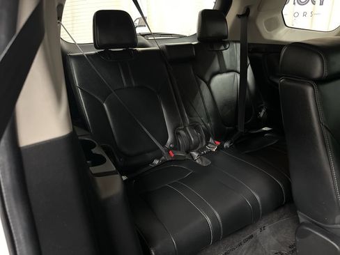 Used 2024 Honda Pilot Elite image 40