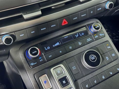 Used 2023 Hyundai Palisade Limited image 28