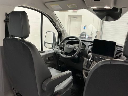 New 2026 Ford Transit 250 Low Roof image 17