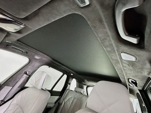 New 2026 BMW X5 M60i image 23