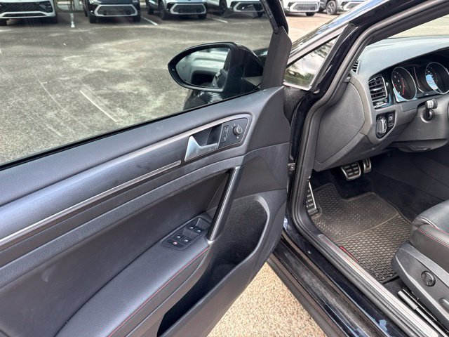 Used 2021 Volkswagen GTI 4-Door FWD image 9