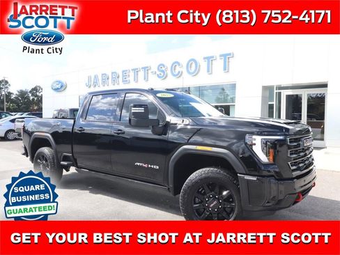 Used 2025 GMC Sierra 2500 AT4 w/ AT4 Premium Plus Package image 1