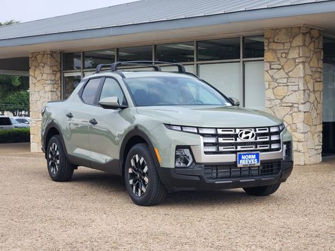 New 2026 Hyundai Santa Cruz SEL FWD image 2