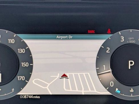 Used 2024 Land Rover Range Rover Evoque S image 11