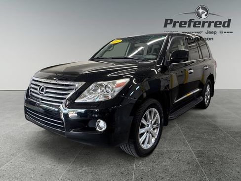 Used 2011 Lexus LX 570 4WD w/ Luxury Pkg image 10