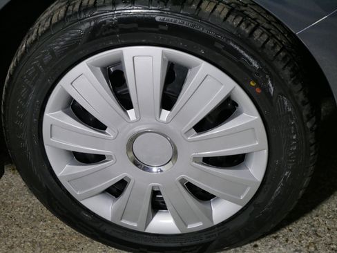 Used 2017 Subaru Impreza 2.0i image 15