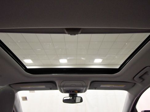 Used 2023 GMC Acadia AT4 w/ GMC Pro Grade Package AWD/4WD image 16
