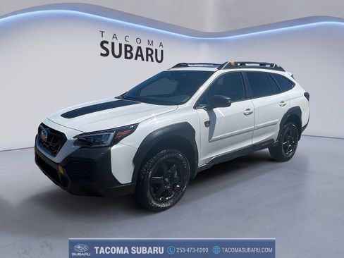 Used 2025 Subaru Outback Wilderness AWD/4WD image 1