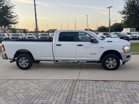 Used 2024 RAM 3500 Big Horn image 11