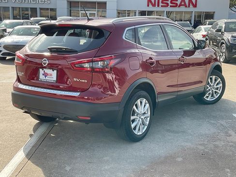 Used 2022 Nissan Rogue Sport SV image 5