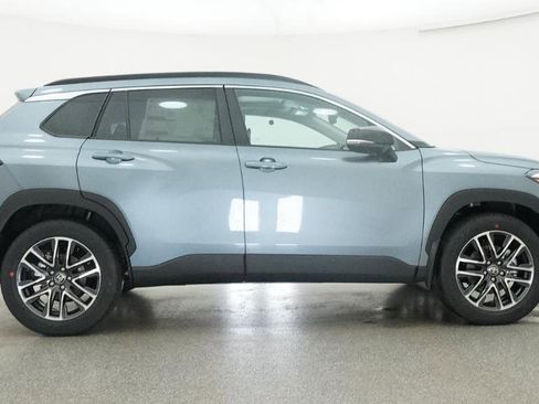 New 2026 Toyota Corolla Cross XLE FWD image 10