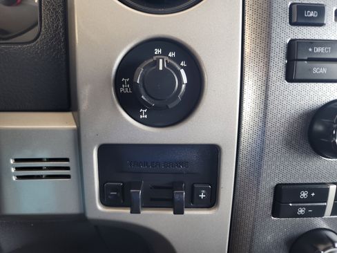 Used 2011 Ford F150 Raptor w/ Raptor Luxury Pkg image 29