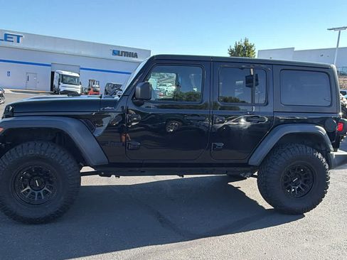 Used 2019 Jeep Wrangler Unlimited Sport S AWD/4WD image 8